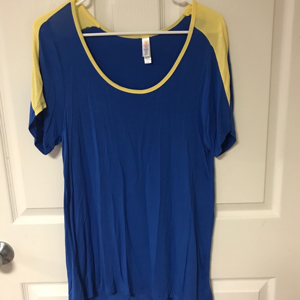 LuLaRoe Classic T